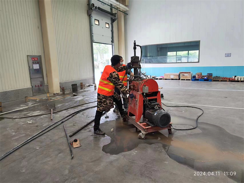 无为厂房地面下沉塌陷注浆加固施工